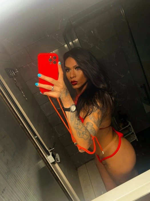 Sarah Bella — 5 / 12