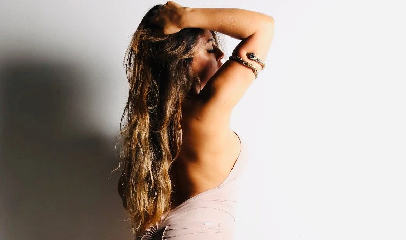 Luna — 3 / 5