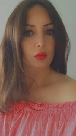 Gina aus Italien/Südtirol — 13 / 24