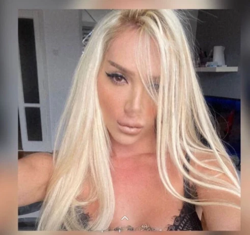 Kylie Carmen — 6 / 12