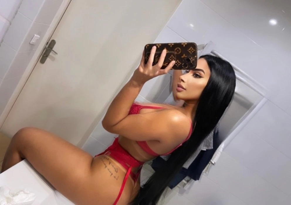 Jade — 11 / 12