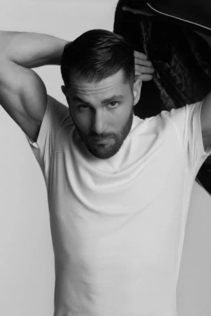 Blake Jaxon — 3 / 5