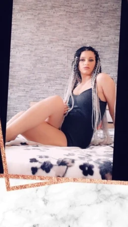 Elena — 1 / 12