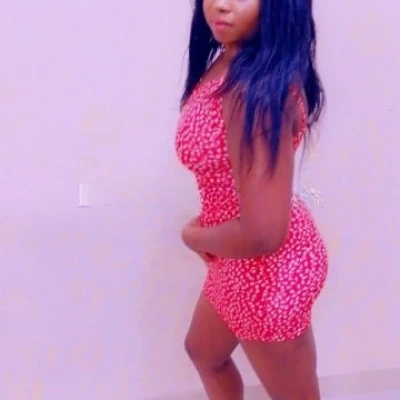 Tessy, Escort, Riyadh