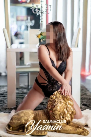 Andrea Saunaclub Yasmin — 2 / 5