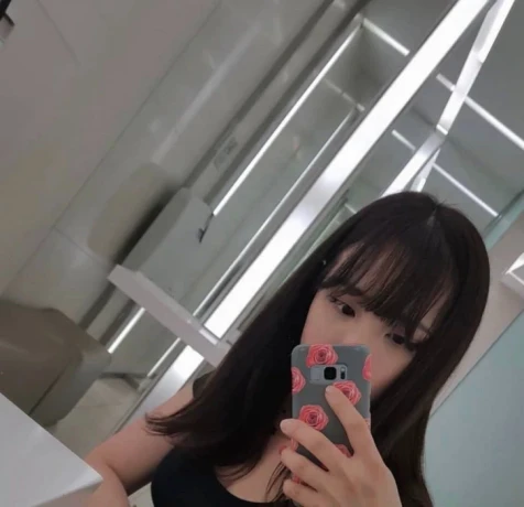 Cutie- Sarah-100 percent Korean — 1 / 3
