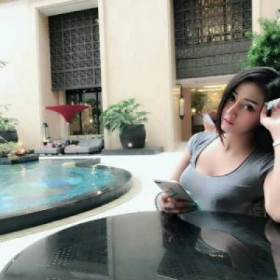 Salsa, Escort, Surabaya