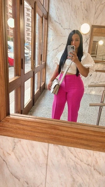 Irene Latina Aus Kolumbien2 — 10 / 12