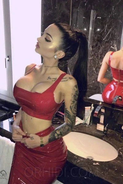 Estrella — 2 / 8