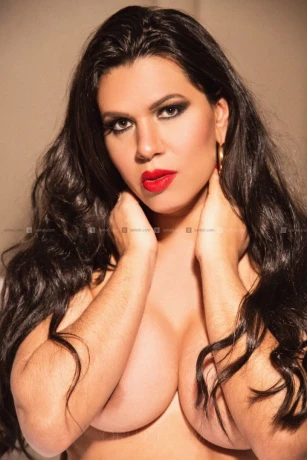 Trans Melanie — 3 / 12