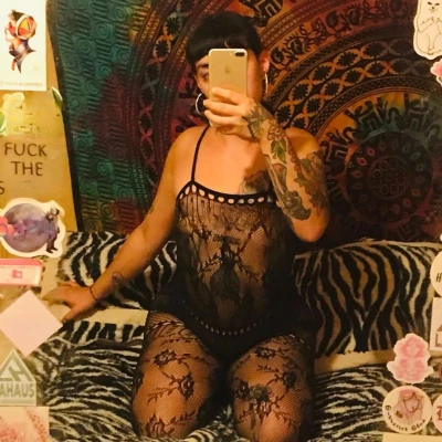 Esmeralda, Escort, Palencia