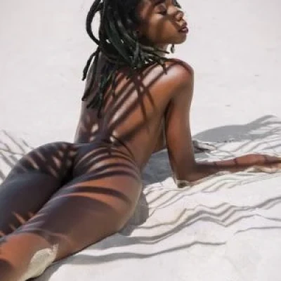 Hunter, Escort, Istanbul