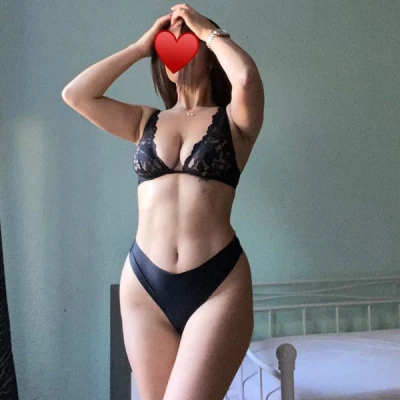 Malika - geile Marokkanerin mit dem Kostüm der Liebe, Escort, Worms