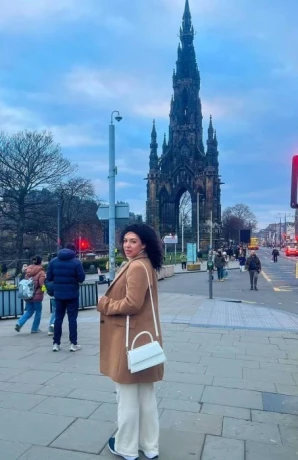 Escarlate Vasconcelo — 10 / 14