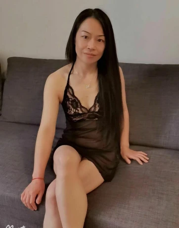 Helen Neue Da — 2 / 8