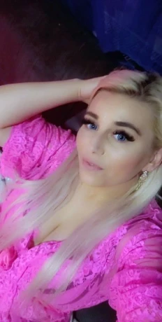 Lady Mara Franz Expertin Top Service — 7 / 11