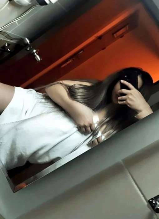 Julia, Escort, Istanbul