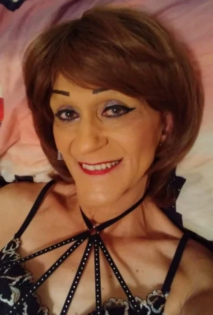 Selena Diamond — 10 / 11