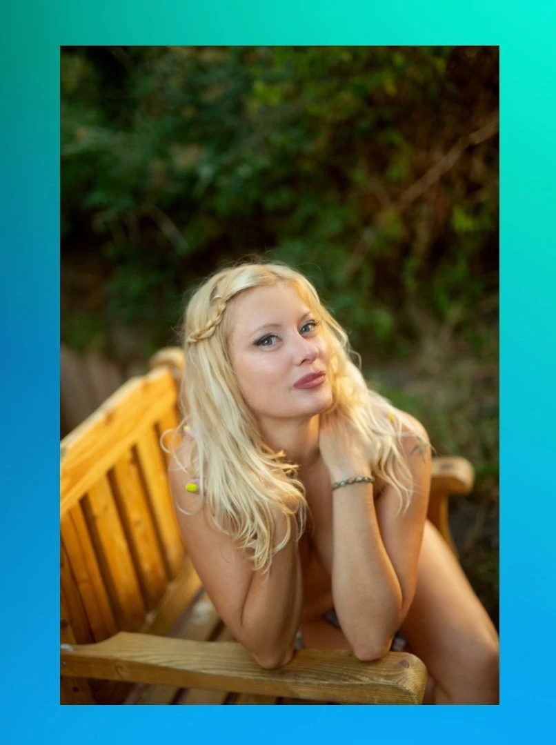 Lili001 — 2 / 9