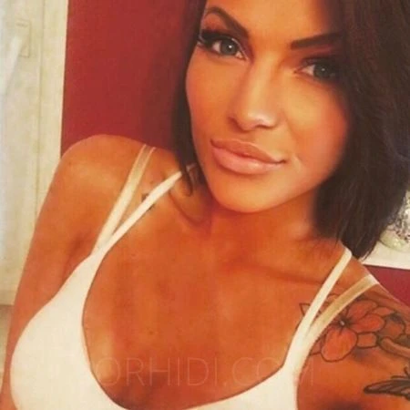 Deutsche Julia - erotische Massage, Escort, Hamburg