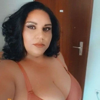 Aylin, Escort, Worms