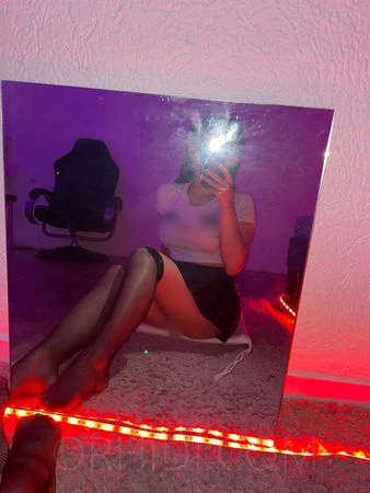 I-vy, Escort, Troisdorf
