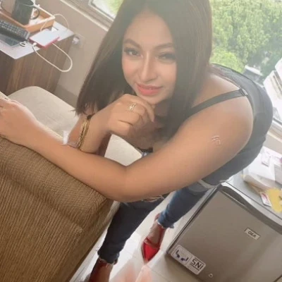 Monicasari, Escort, Surabaya