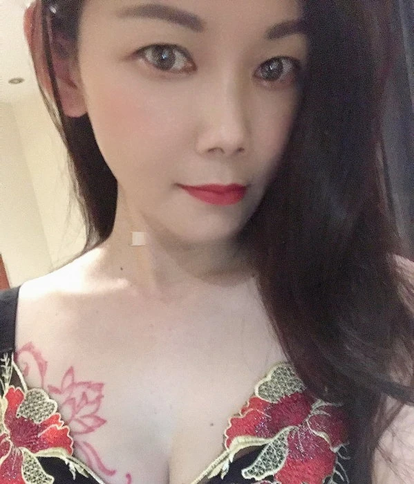 Ayako — 4 / 5