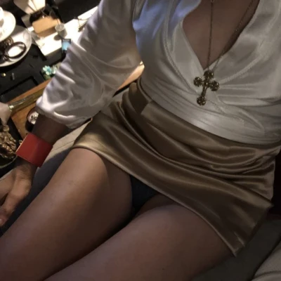 Fresh orientel experiel with massage and more., Escort, Copenhagen