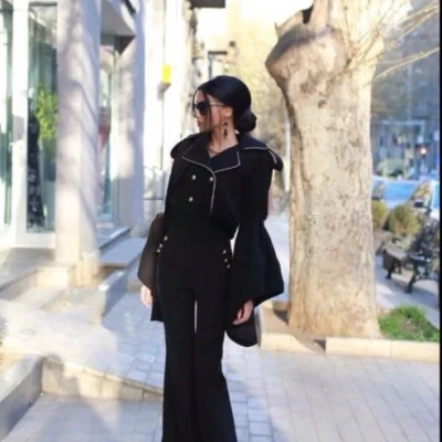 Sara, Escort, Metsamor