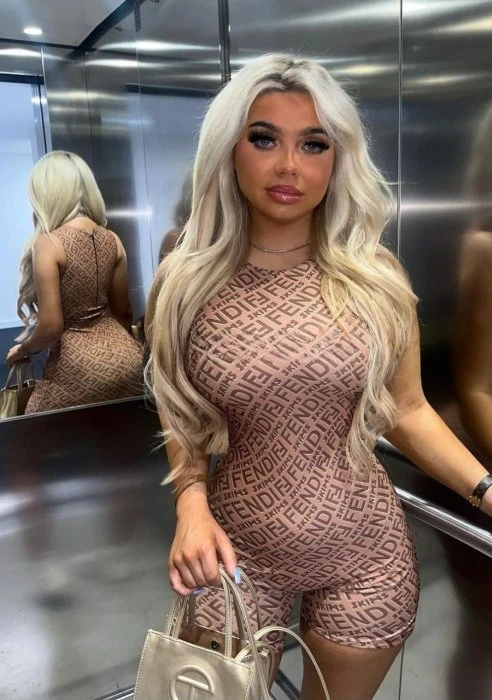 Marisha — 2 / 5