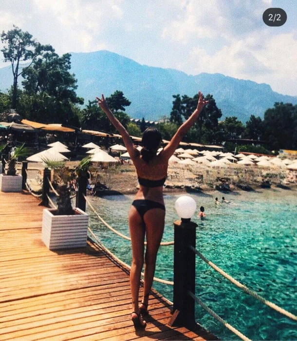 Karamel, Escort, Lyon