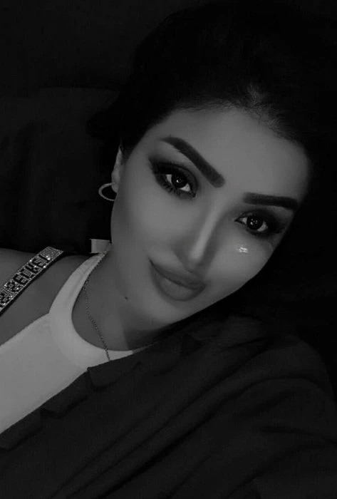 Zeina — 2 / 8