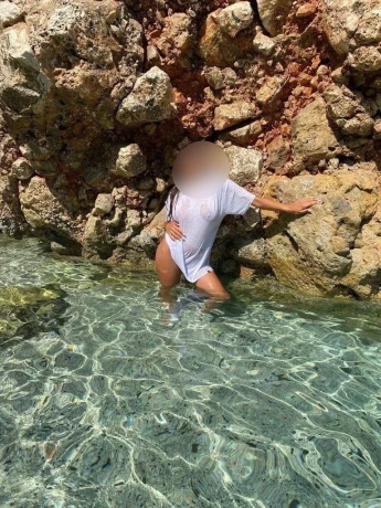 Alessia Suchtgefahr — 1 / 4