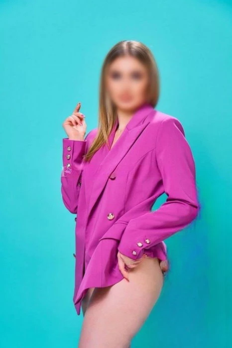 Zlata — 2 / 3