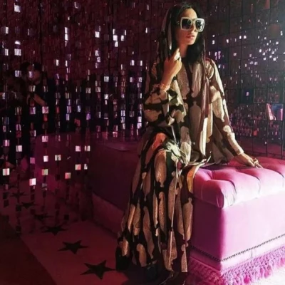 Mrs Dee, Escort, Izmir