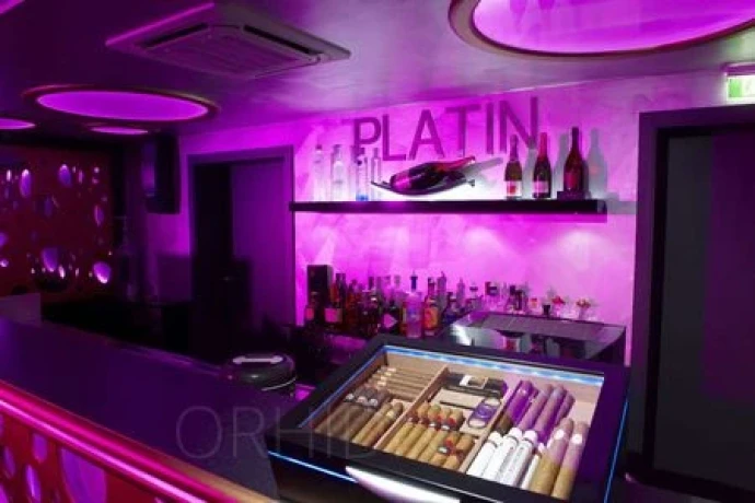 eroscenter PLATIN — 3 / 9