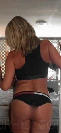 Anja Entspannte Erotische Massagen — 5 / 8