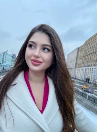 Tatjana — 2 / 3