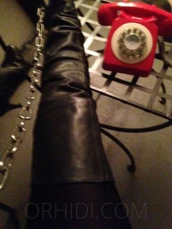 Lady Corinna- — 7 / 17