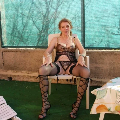 AGNES, Escort, Montpellier