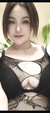 Linda — 3 / 4