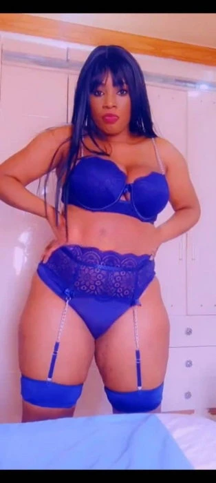 Bella — 5 / 12