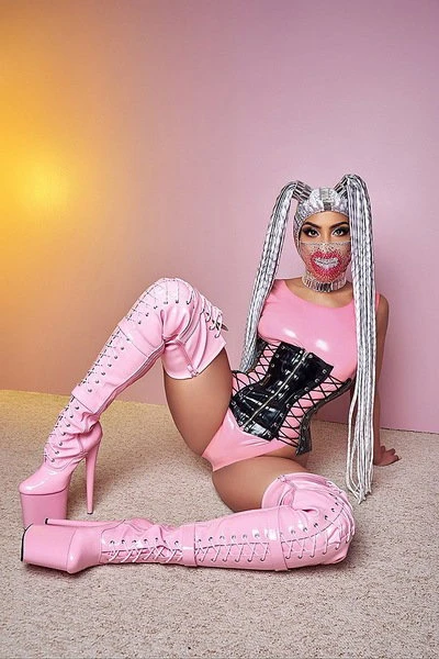 Lady Aaliyah Residenz Hekate — 17 / 19