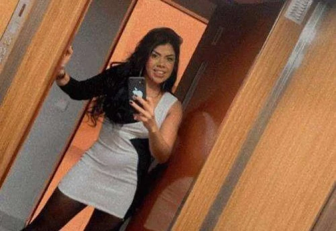 Nouvelle Masseuse Prof Madalena A Cote De Morges — 1 / 5