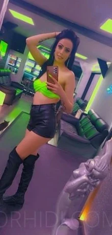 Victoria — 6 / 8