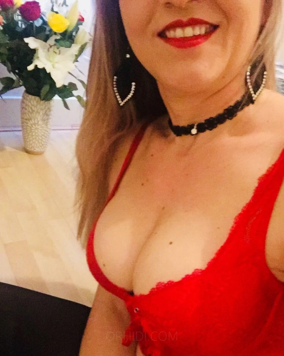 Sexy Brazilian Hanna, Escort, Brighton