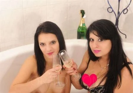 Duo Maria & Denisa — 2 / 5