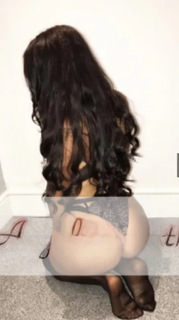 Harper-Rose — 2 / 3