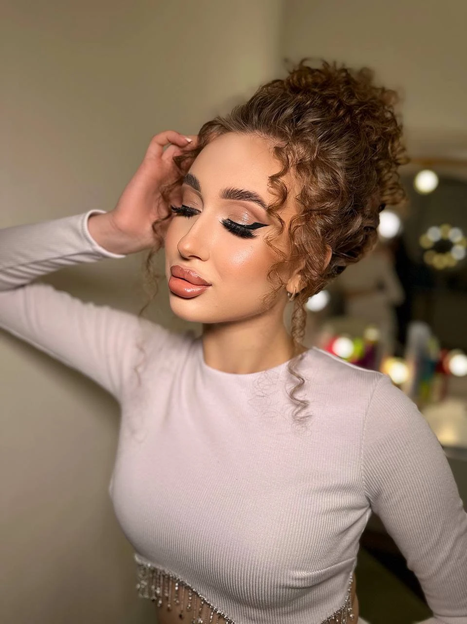 Лана — 5 / 15